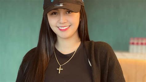 jennifer del rosario asian pinay|Showbiz newbie Jenn Rosa, type maging leading man si Sen..